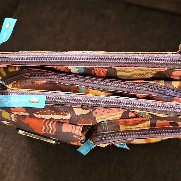 🧁Lily Bloom Colorful Cupcake Crossbody Bag - Picture 3 of 12